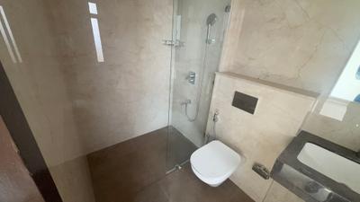 Image of 1500 Sq.ft 3 BHK Apartment / Flat for rent in Piramal Mahalaxmi, Worli, Mumbai for Rs. 300000