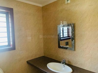 Bathroom Image of 4000 Sq.ft 4 BHK Villa for rent in Navratna Kalhaar Blues And Greens, Sanand Ahmedabad for Rs. 80000