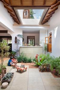 Image of 6500 Sq.ft 4 BHK Independent House for rent in Alipore, Kolkata for Rs. 400000