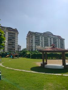 Image of 1137 Sq.ft 2 BHK Apartment / Flat for sale in Shipra Krishna Vista, Indirapuram, Ghaziabad for Rs. 12000000