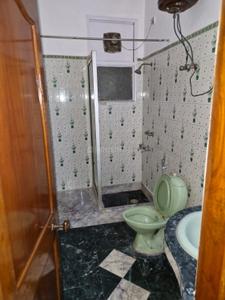 Bathroom Image of 1100 Sq.ft 3 BHK Apartment / Flat for rent in Himgiri Apartments, Kalkaji Extension New Delhi for Rs. 55000