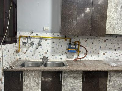 Kitchen Image of 1250 Sq.ft 3 BHK Builder Floor for rent in Vasundhara Ghaziabad for Rs. 25000
