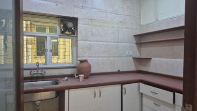 Kitchen Image of 1250 Sq.ft 3 BHK Apartment / Flat for sale in Jodhpur Park Kolkata for Rs. 12000000