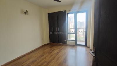 Bedroom Image of 980 Sq.ft 2 BHK Apartment / Flat for rent in Logix Blossom County, Sector 137 Noida for Rs. 28000