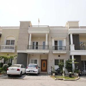 Image of 1350 Sq.ft 2 BHK Apartment / Flat for sale in Vardhman Park, Mundian, Ludhiana for Rs. 7500000