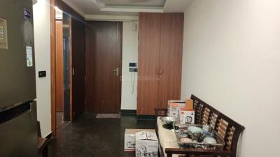 Living Room Image of 650 Sq.ft 1 BHK Builder Floor for rent in Sector 14 Gurgaon for Rs. 29000