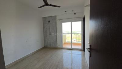 Bedroom Image of 859 Sq.ft 2 BHK Apartment / Flat for rent in Marina Suites , Mahurali Ghaziabad for Rs. 16500