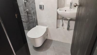Bathroom Image of 475 Sq.ft 1 BHK Apartment / Flat for rent in The Baya Central, Lower Parel Mumbai for Rs. 65000