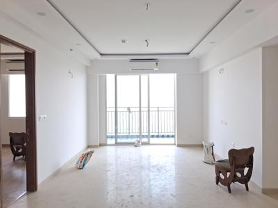 Living Room Image of 1545 Sq.ft 3 BHK Apartment / Flat for sale in Godrej Woods, Sector 43 Noida for Rs. 32000000
