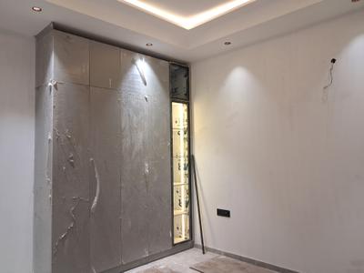 Bedroom Image of 1800 Sq.ft 3 BHK Builder Floor for sale in Paschim Vihar New Delhi for Rs. 37500000