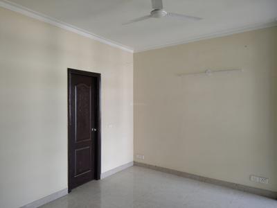 Bedroom Image of 2100 Sq.ft 4 BHK Apartment / Flat for rent in CGEWHO Kendriya Vihar, Phi II Greater Noida for Rs. 29500