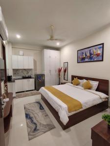 Bedroom Image of 650 Sq.ft 1 RK Builder Floor for rent in Sector 51 Gurgaon for Rs. 23000