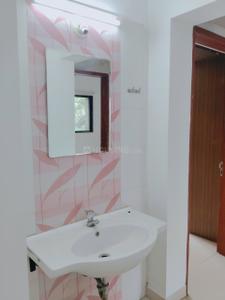 Bathroom Image of 1250 Sq.ft 3 BHK Apartment / Flat for sale in Magarpatta Trillium, Magarpatta City Pune for Rs. 22500000