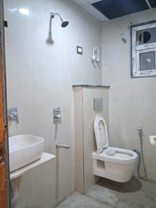 Common Bathroom Image of 1550 Sq.ft 3 BHK Apartment / Flat for sale in Capital Hometech Homes, Sector 51 Noida for Rs. 7700000