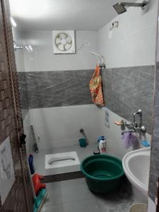 Bathroom Image of 450 Sq.ft 4 BHK Independent House for sale in Aya Nagar New Delhi for Rs. 6500000