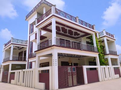 3 BHK Independent Builder Floor