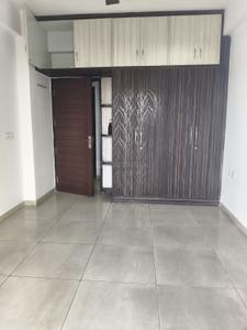 Bedroom Image of 1050 Sq.ft 2.5 BHK Apartment / Flat for sale in Amrapali Silicon City, Sector 76 Noida for Rs. 12100000
