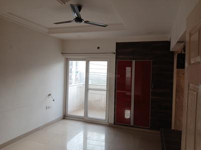 Bedroom Image of 1680 Sq.ft 3 BHK Apartment / Flat for sale in Paramount Floraville, Sector 137 Noida for Rs. 22000000