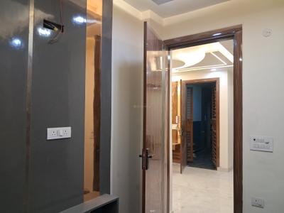 Bedroom Image of 750 Sq.ft 3 BHK Builder Floor for sale in Dwarka Mor New Delhi for Rs. 4700000