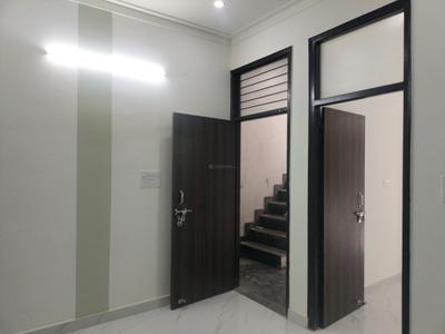 Living Room Image of 800 Sq.ft 2 BHK Apartment / Flat for sale in CI Golf City, Kambakshpur Noida for Rs. 3086520