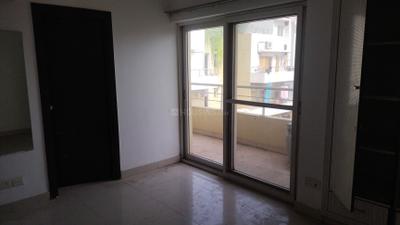 Bedroom Image of 1550 Sq.ft 3 BHK Apartment / Flat for sale in Purvanchal Royal Park, Sector 137 Noida for Rs. 25000000
