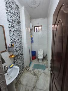 Bathroom Image of 670 Sq.ft 2 BHK Apartment / Flat for sale in Uttam Nagar New Delhi for Rs. 4575000