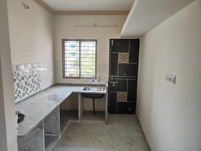Kitchen Image of 650 Sq.ft 2 BHK Apartment / Flat for rent in Patel Nagar Bhopal for Rs. 14000