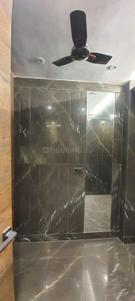 Bathroom Image of 3600 Sq.ft 4 BHK Builder Floor for rent in DLF Phase 2, DLF Phase 2 Gurgaon for Rs. 160000