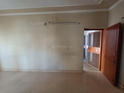 Bedroom Image of 950 Sq.ft 2 BHK Apartment / Flat for sale in Priya Apartment, Vikaspuri New Delhi for Rs. 12500000