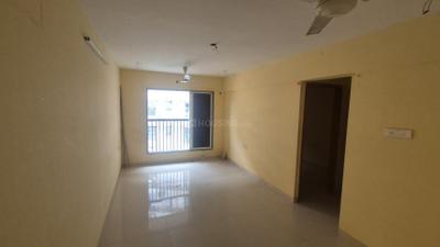 Living Room Image of 850 Sq.ft 1.5 BHK Apartment / Flat for rent in Pearl Hans Residency G Wing, Kurla West Mumbai for Rs. 45000