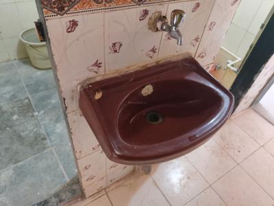 Bathroom Image of 375 Sq.ft 1 RK Apartment / Flat for rent in Kashish Park, Dharamveer Nagar Thane for Rs. 19000