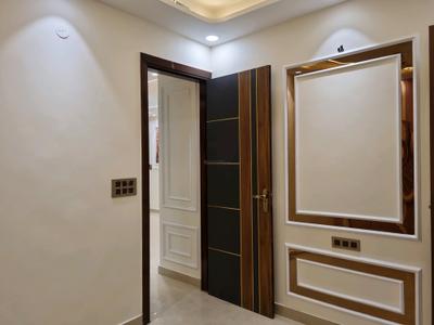 Bedroom Image of 1150 Sq.ft 4 BHK Apartment / Flat for sale in Razapur Khurd New Delhi for Rs. 8000000