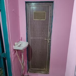 Bathroom Image of 850 Sq.ft 1 BHK Apartment / Flat for sale in Godadara Surat for Rs. 1211000