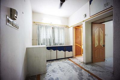 Hall Image of 2025 Sq.ft 4 BHK Apartment / Flat for sale in Maninagar Ahmedabad for Rs. 11800000
