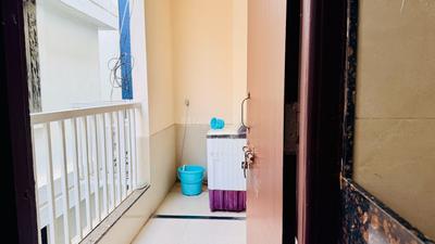 Balcony Image of 940 Sq.ft 2 BHK Apartment / Flat for rent in Palasia Indore for Rs. 30000