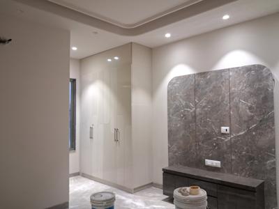 Bedroom Image of 1800 Sq.ft 3 BHK Builder Floor for sale in Paschim Vihar New Delhi for Rs. 35000000