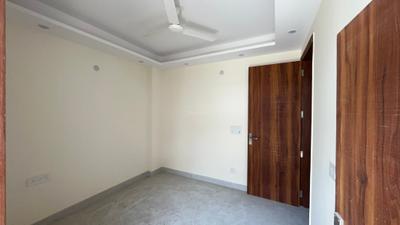 Bedroom Image of 820 Sq.ft 2 BHK Builder Floor for sale in Gautam Nagar New Delhi for Rs. 9800000