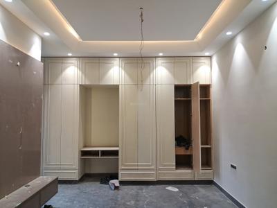 Bedroom Image of 2700 Sq.ft 4 BHK Builder Floor for sale in Paschim Vihar New Delhi for Rs. 62000000
