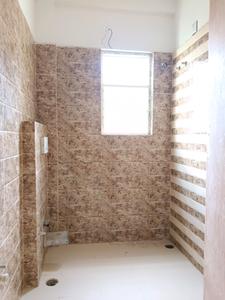 Common Bathroom Image of 1100 Sq.ft 3 BHK Apartment / Flat for sale in Behala Kolkata for Rs. 6050000