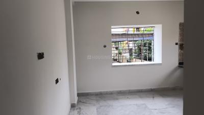 Living Room Image of 450 Sq.ft 1 BHK Apartment / Flat for sale in Paschim Putiary Kolkata for Rs. 1700000