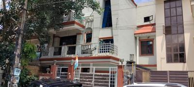 Image of 2350 Sq.ft 8 BHK Independent House for sale in Sector 22, Gurgaon for Rs. 66000000