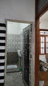 Image of 1200 Sq.ft 2 BHK Duplex for rent in Kalli Pashchim, Lucknow for Rs. 8000