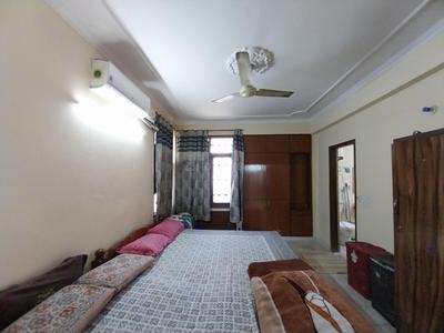Bedroom Image of 1650 Sq.ft 3 BHK Apartment / Flat for sale in Devinder Vihar, Sector 56 Gurgaon for Rs. 24000000