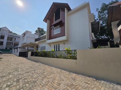 Image of 2500 Sq.ft 4 BHK Villa for sale in Pukkattupady, Kochi for Rs. 11500000