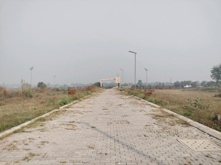 Adore Smart City Main Image 1