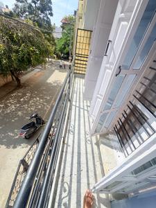 Balcony Image of 850 Sq.ft 1 BHK Independent House for rent in Murugeshpalya Bengaluru for Rs. 23000