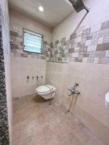 Bathroom Image of 1100 Sq.ft 2 BHK Apartment / Flat for sale in New Alkapuri Vadodara for Rs. 7700000