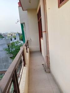 Balcony Image of 1600 Sq.ft 4 BHK Independent House for rent in Karaundi Varanasi for Rs. 20000
