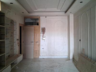 Living Room Image of 1000 Sq.ft 2 BHK Apartment / Flat for sale in Avenue 1, Sector 73 Noida for Rs. 3500000
