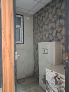 Common Bathroom Image of 1725 Sq.ft 3 BHK Apartment / Flat for sale in Vantara Heights, Sector 102 Noida for Rs. 9200000